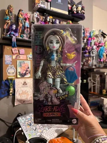 TROCO ou VENDO monster high Frankie scare adise