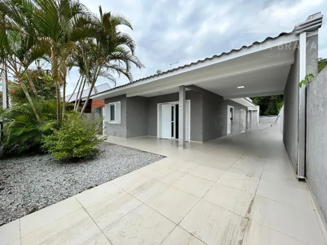 Casa em Prainha - Matinhos