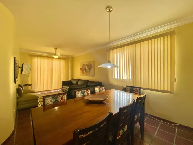 Apartamento para Locação Anual na Pitangueiras no Guarujá | QVista Inteligência Imobiliári