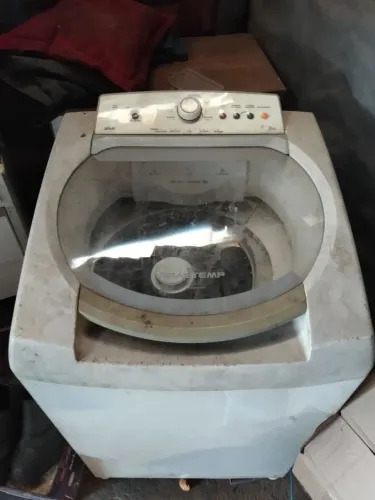 Geladeira e máquina lavar