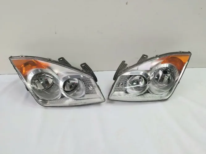 Farol ford fiesta 07/10