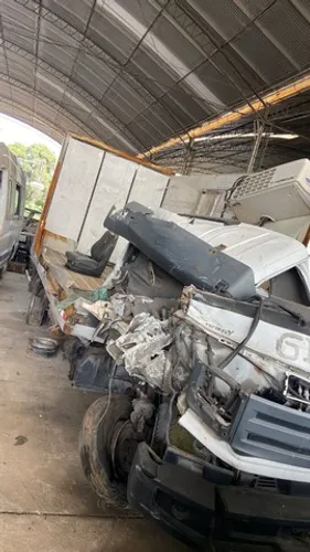 Sucata Volkswagen 10.160 somente para retirada de peças