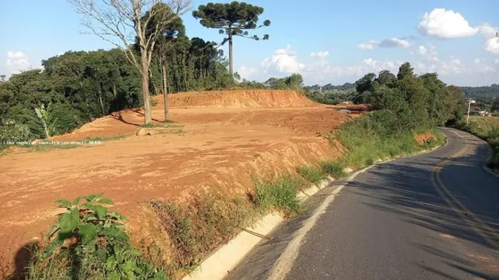 Área 5.000m² a Venda no bairro Quarteirão São João, Campo Magro / PR.