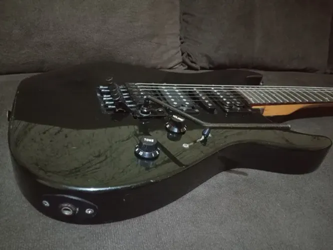 Guitarra Squier Showmaster Deluxe 20th Anniversary