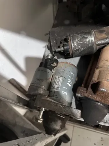 Motor de arranque  uno palio siena Fire 1.0 usado original 