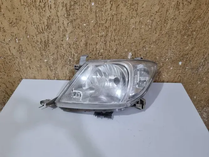 Farol esquerdo Hilux SRV 2005/2006/2007/2008