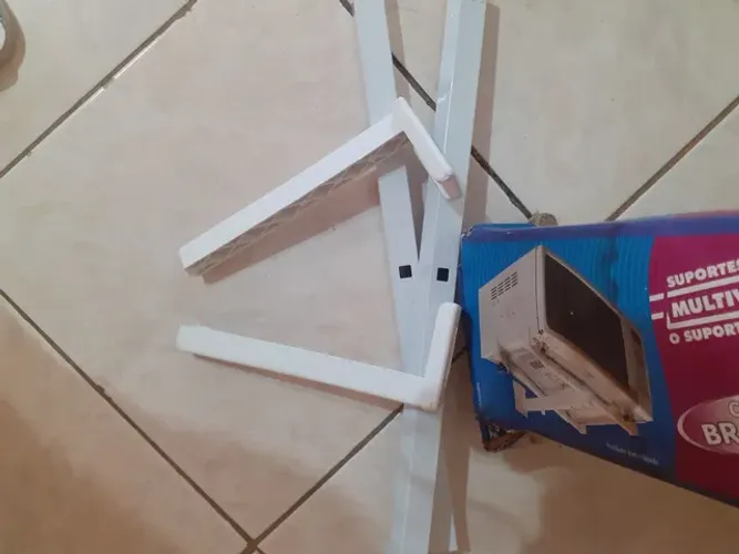 Suporte para Microo ondas