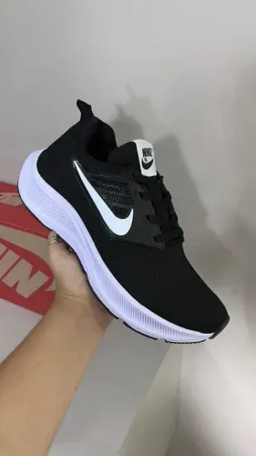Tênis Nike