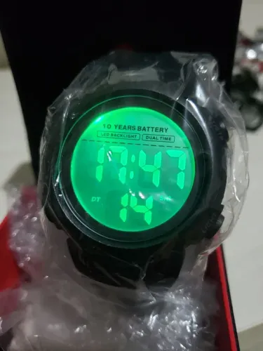 RELÓGIO SKMEI SPORT / R$ 155,00/RESISTENTE 100 METROS ÁGUA/10 ANOS BATERIA/0KM/NOTA VENDA.