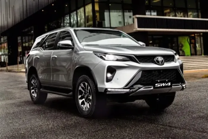Sucata hilux sw4 2023