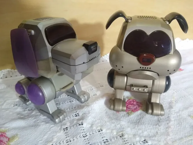 Cachorros robô vintage Tiger lote