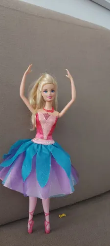 Barbie Sapatilhas Mágicas 
