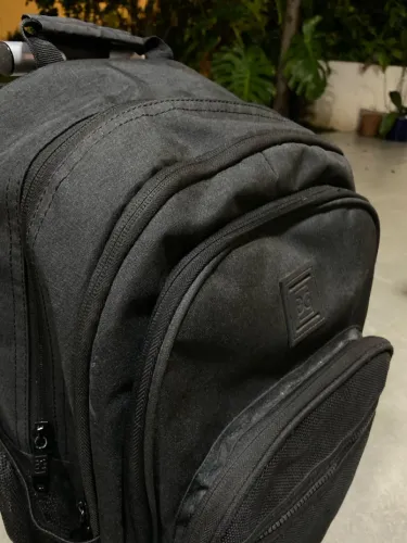 Mochila Masculina Grande 4 Rodas Bg Mesh Preto