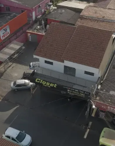 Sobrado/ Imóvel comercial na rua da feira - Fim social (Com renda)