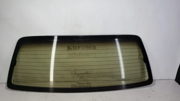 Vidro traseiro vigia tampa porta malas VW Parati G2 bola G3 fase 1 96 a 02