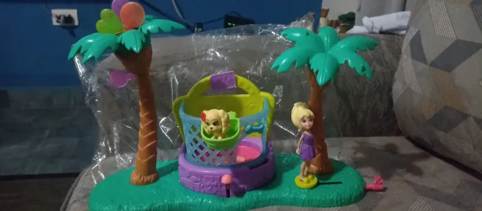 Polly Pocket Park Pet festa - acompanha Polly e Pet
