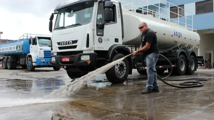 Locação de Caminhão Pipa em Campinas - Enchimento de Piscina, Caixa d'Água e Muito Mais!