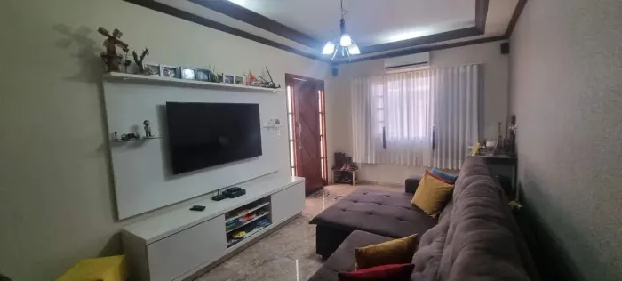 Casa à venda, 4 quartos, 2 vagas, Centro - Limeira/SP