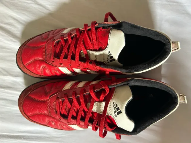 Chuteira Adidas Adipure/Adinova TF
