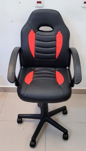 Cadeira gamer vermelha