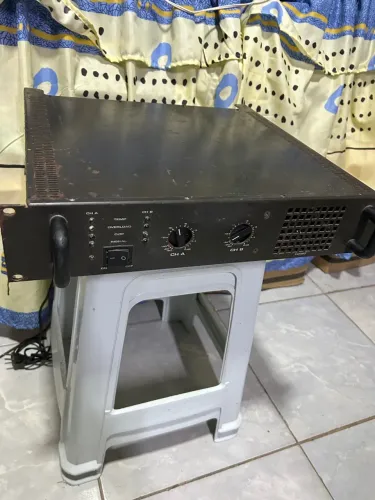 Amplificador de Potência Profissional
