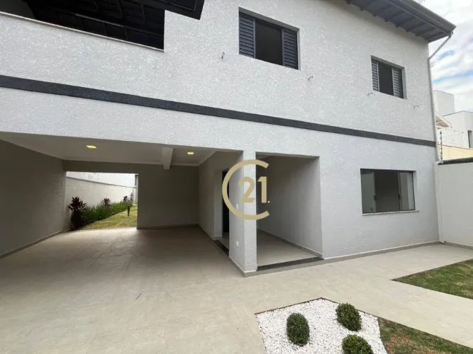 Casa à Venda na Vila Suíça em Indaiatuba/SP - CA3324
