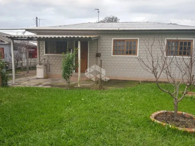 Casa com 2 quartos vaga de garagem na Estação Jacui Restinga Seca