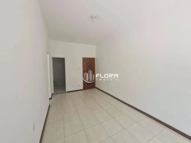 Apartamento com 2 dormitórios à venda, 67 m² por R$ 230.000,00 - Santa Rosa - Niterói/RJ
