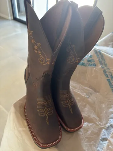 Bota Jácomo 2591/PGD n41
