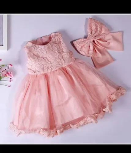 Vestido de festa infantil rosa com laço
