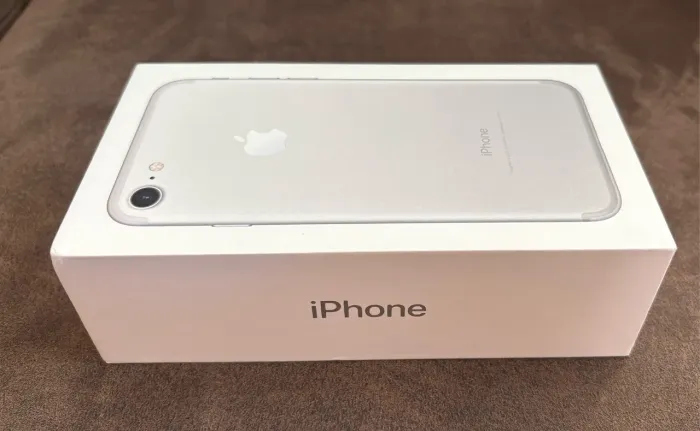 iPhone 7 32GB Branco