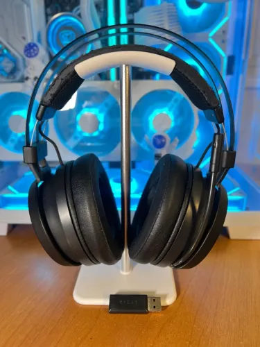 Headset Razer Nari Essential Wireless