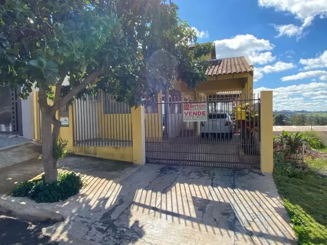 Casa à venda com 4 dormitórios no Jardim Portal das Flores II, Arapongas