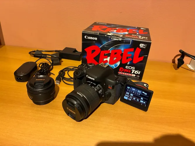 Kit Canon T6i com lente 18-55 + 50mm