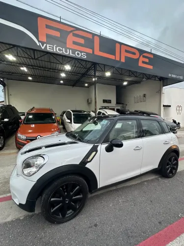 MINI COOPER SCYMAN 2015