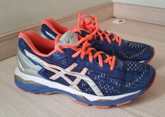 Tênis Asics Gel Kayano