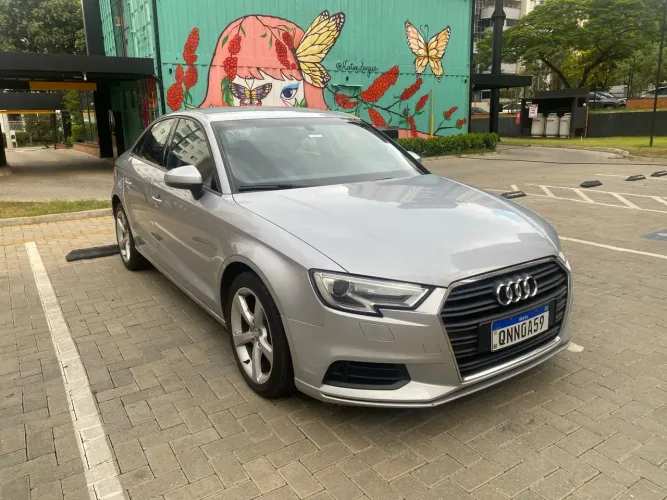Audi A3 Sedan 1.4 TFSI Tiptronic 2018 - Impecável, pneus novos, revisão em dia