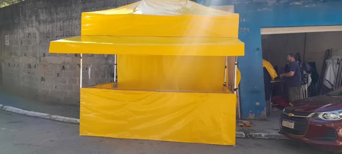 Barraca/tenda pronta para trabalhar! 