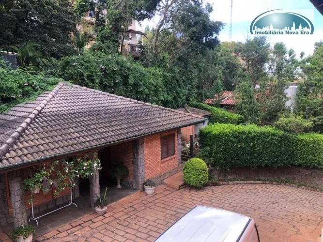 Casa com 4 dormitórios à venda, 524 m² por R$ 2.600.000,00 - Condomínio Marambaia - Vinhed