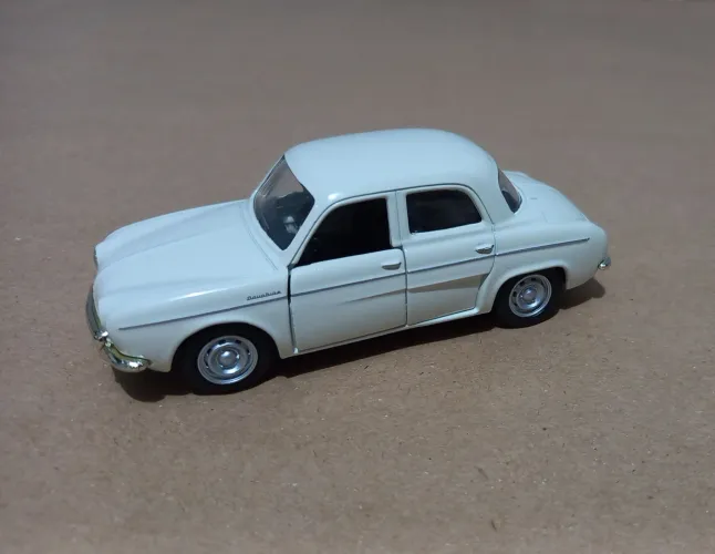 Miniatura Gordinni 1/43