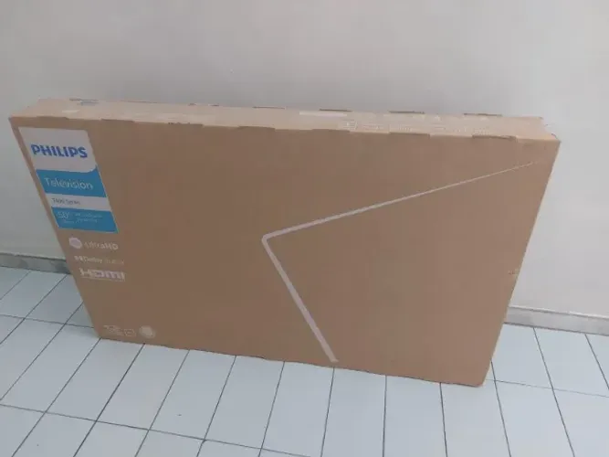 Smart TV LED 50 Ultra HD 4K Philips 50PUG7019 com Google TV, Comando de Voz, Wi-Fi, Entrad