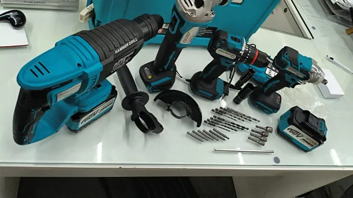 Kit ferramentas  multifuncional  4 em 1 60v - Nakasaki