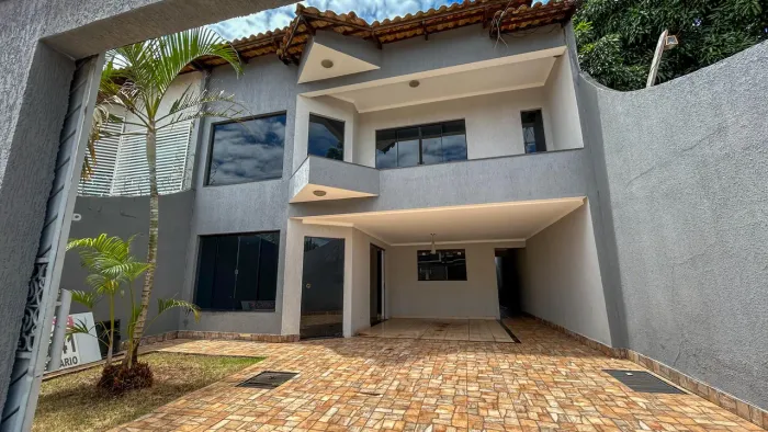 Sobrado -Jardim Santo Antônio