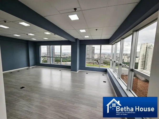 Sala Comercial com 48 m² Para Locação Em Alphaville