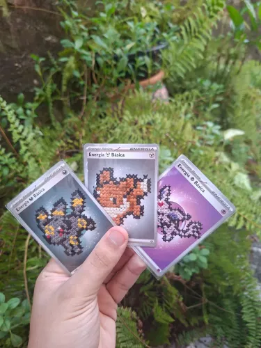 Cartas bordadas de Pokemon