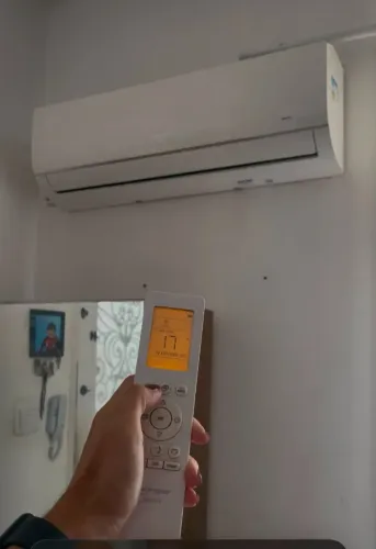 Ar condicionado split Midea inverter frio e quente 23.000 BTUs