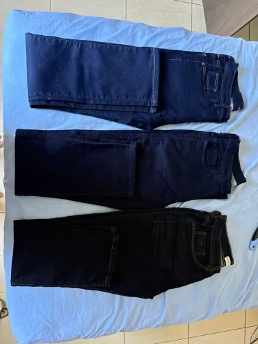 CALÇAS JEANS 3 modelos e tamanhos diferentes