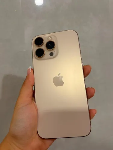 iPhone 16 Pro Max Gold 256Gb