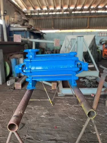 Motor 50cv de baixa s bomba de 6 (seis) estágios para irrigação