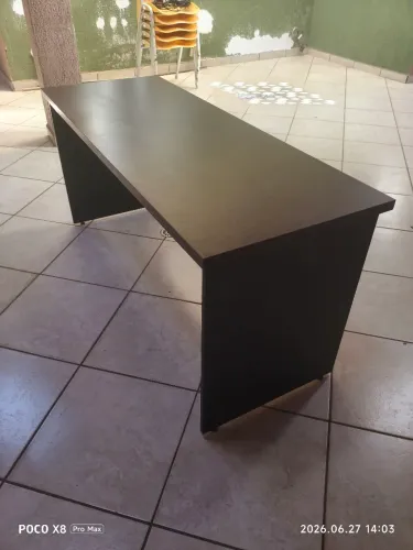 Mesa para escritório 